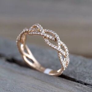 💎A068💎 *NEW 18K ROSE GOLD DIAMOND TWIST RING